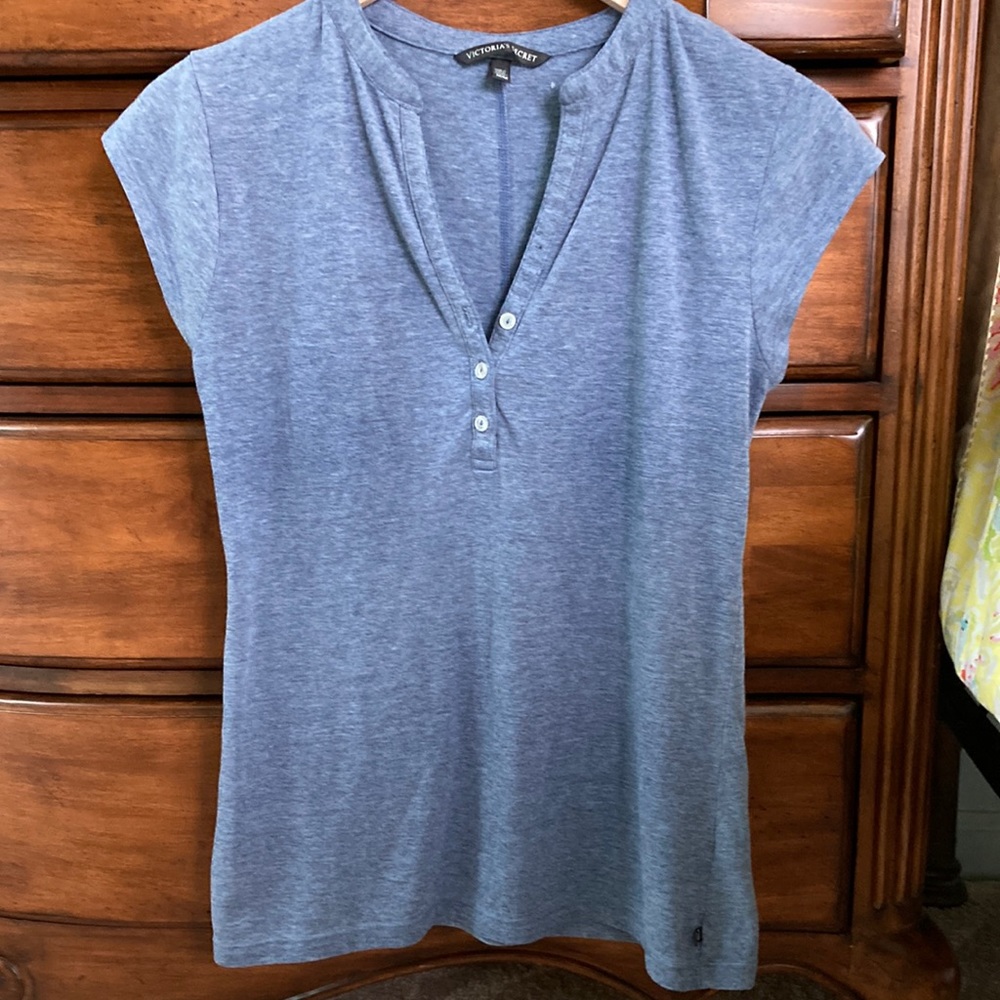 Victoria’s Secret Short Sleeve Top